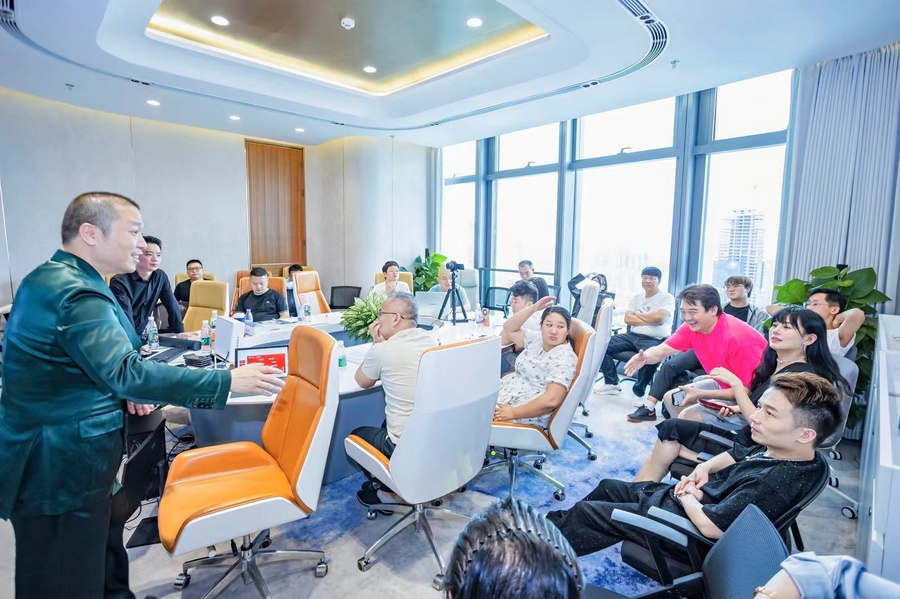 海南埃汶铭科技有限公司：大湾区举办多场沙龙推广AI工具受直播电商介推崇(图1)