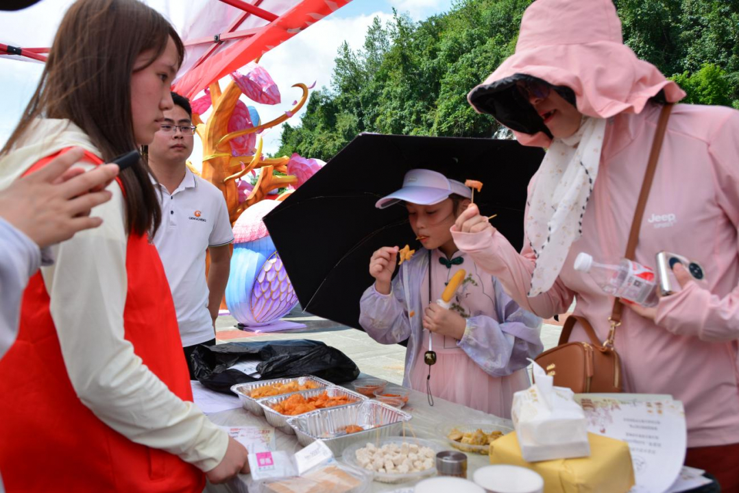 “探洞织金·寻味以那”青年网络人才助力乡村振兴特色农产品电商直播推广活动(图4)
